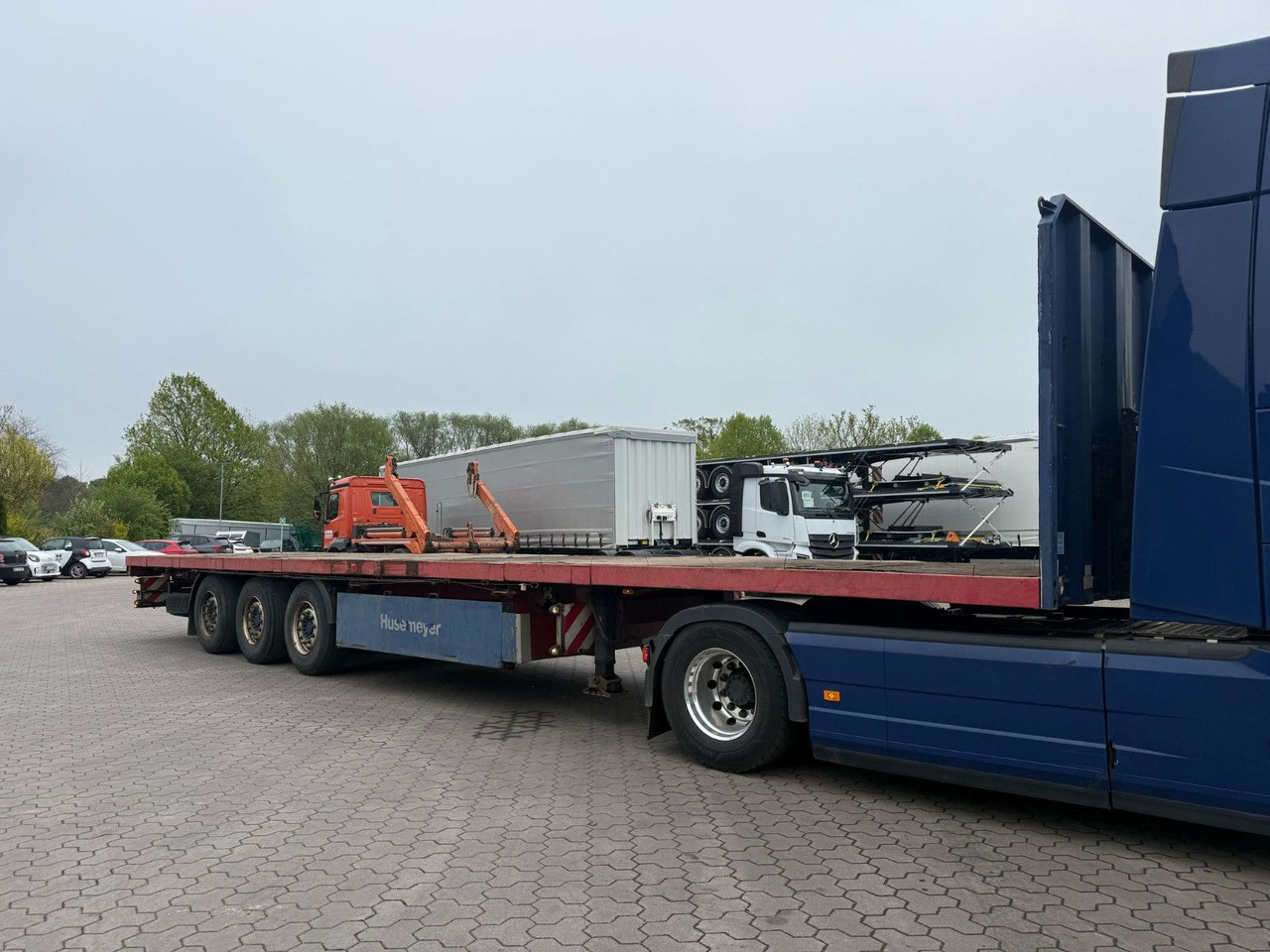 Schwarzmüller SPA 3/E Plattform Auflieger mit Schwerlastwinden - Semi-trailer flatbed: gambar 4 Schwarzmüller SPA 3/E Plattform Auflieger mit Schwerlastwinden - Semi-trailer flatbed: gambar 4