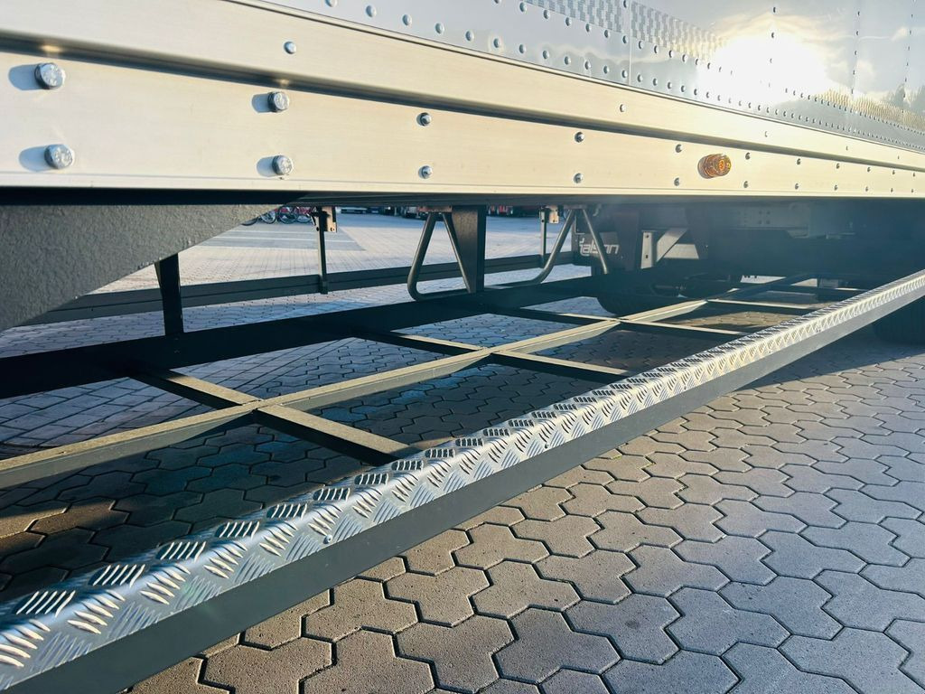 Semi-trailer kotak tertutup baru Talson 2-Achs Mega Koffer Auflieger Rolltor Event Truck: gambar 14
