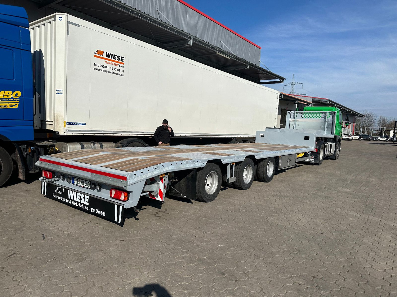 Tieflader Zwangslenkung Betonteile Fertigteile - Semi-trailer low bed: gambar 2 Tieflader Zwangslenkung Betonteile Fertigteile - Semi-trailer low bed: gambar 2