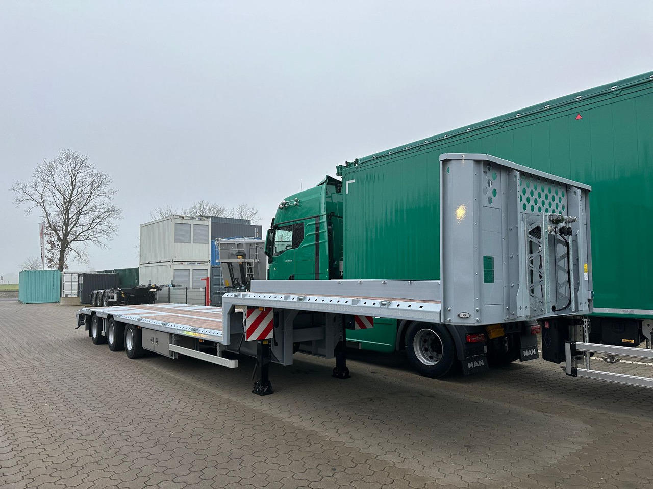 Tieflader Zwangslenkung Betonteile Fertigteile - Semi-trailer low bed: gambar 3 Tieflader Zwangslenkung Betonteile Fertigteile - Semi-trailer low bed: gambar 3