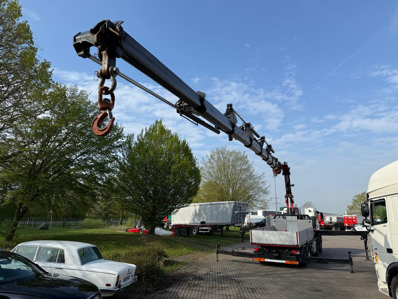 MAN 35.520 8x4 Fassi F800 RA2.28 OHNE ABSTÜTZÜBERWA. - Tractor head: gambar 4 MAN 35.520 8x4 Fassi F800 RA2.28 OHNE ABSTÜTZÜBERWA. - Tractor head: gambar 4