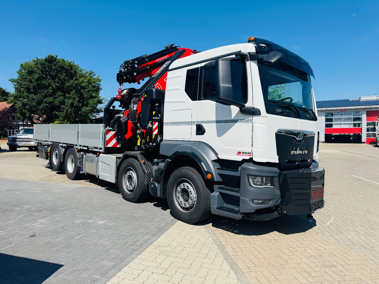 MAN TGS 32.510 mit F710 Frontkran sofort - Truk, Truk derek: gambar 1 MAN TGS 32.510 mit F710 Frontkran sofort - Truk, Truk derek: gambar 1