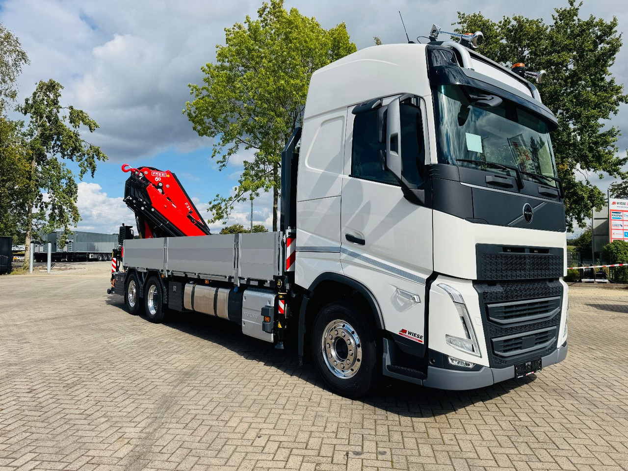 Volvo FH 540 6x2 Container Fassi F545 Heck - Truk derek: gambar 2 Volvo FH 540 6x2 Container Fassi F545 Heck - Truk derek: gambar 2