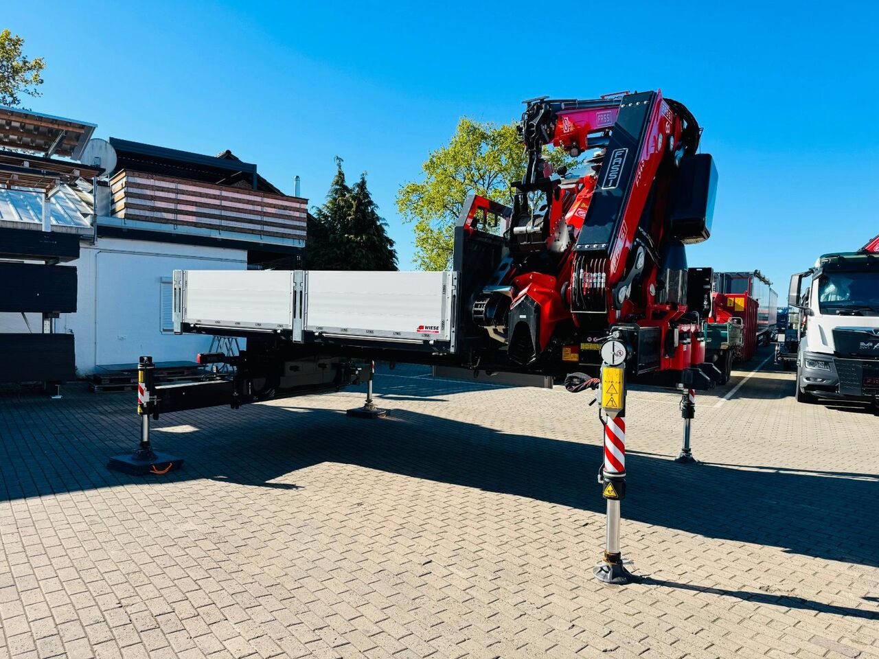 Volvo FH500 6x2 Wechselsystem mit F545RA.2.27 L214 - Truk derek, Pengangkut kontainer/ Container truck: gambar 2 Volvo FH500 6x2 Wechselsystem mit F545RA.2.27 L214 - Truk derek, Pengangkut kontainer/ Container truck: gambar 2