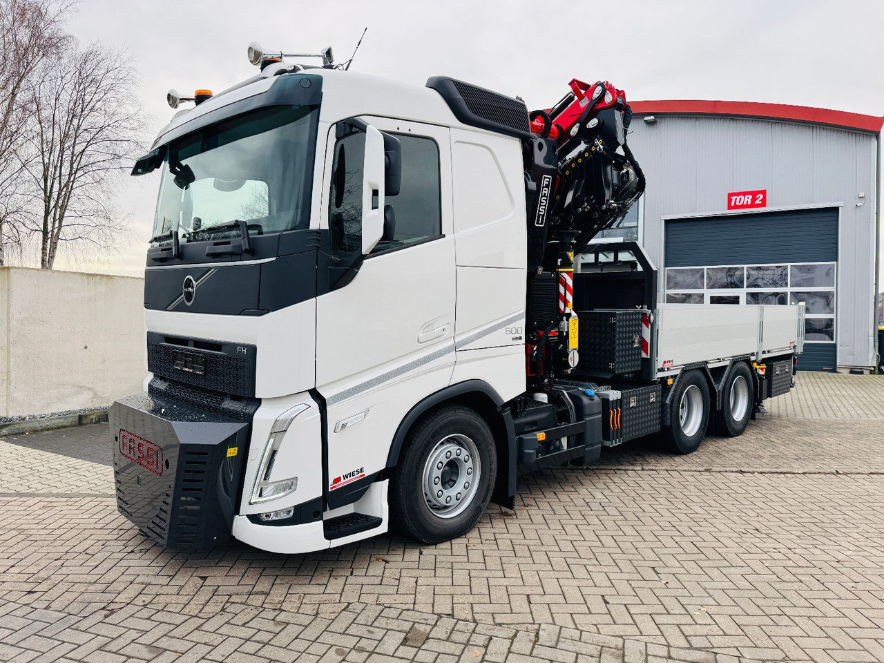 Volvo FH500 6x4 Fassi F545RA 2.27 mit Jib und Winde - Truk flatbed, Truk derek: gambar 1 Volvo FH500 6x4 Fassi F545RA 2.27 mit Jib und Winde - Truk flatbed, Truk derek: gambar 1