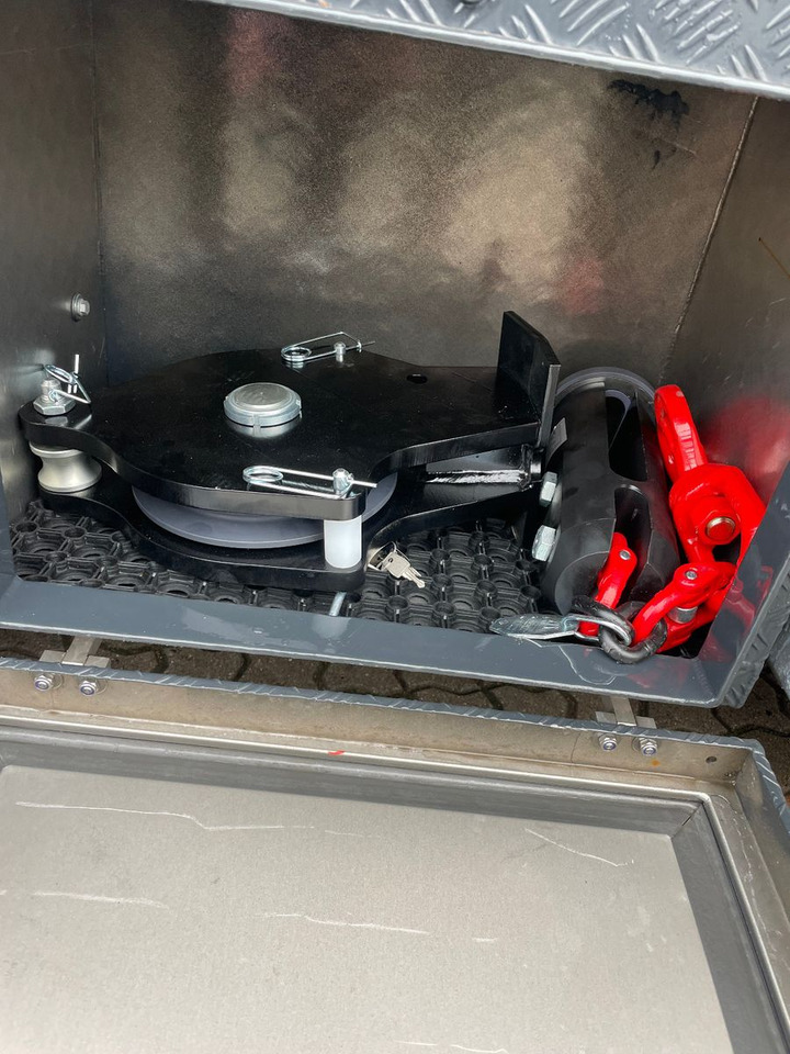 Truk flatbed, Truk derek Volvo FH500 6x4 Fassi F545RA 2.27 mit Jib und Winde: gambar 10