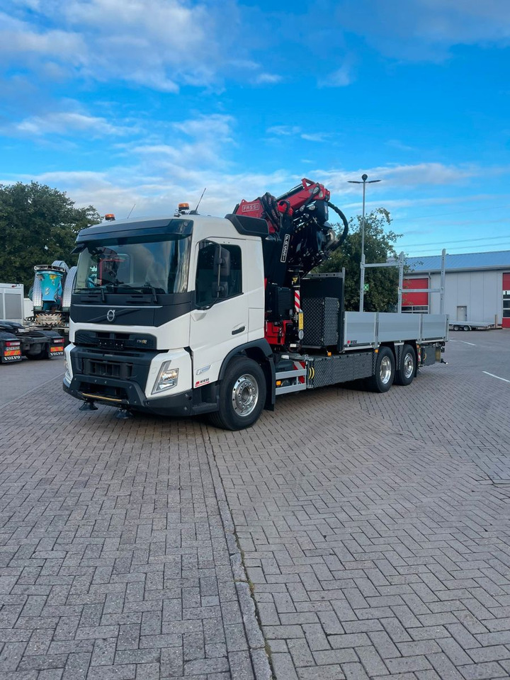 Volvo FMX 500 FASSI Ladekran F545 JIB & Winde Sofort - Truk flatbed, Truk derek: gambar 2 Volvo FMX 500 FASSI Ladekran F545 JIB & Winde Sofort - Truk flatbed, Truk derek: gambar 2