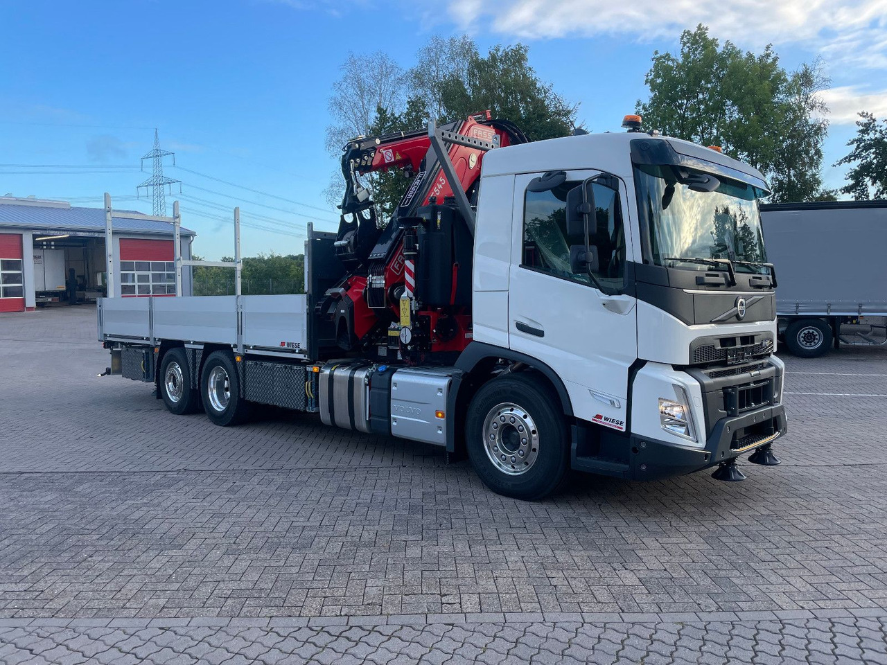 Volvo FMX 500 FASSI Ladekran F545 JIB & Winde Sofort - Truk derek: gambar 1 Volvo FMX 500 FASSI Ladekran F545 JIB & Winde Sofort - Truk derek: gambar 1