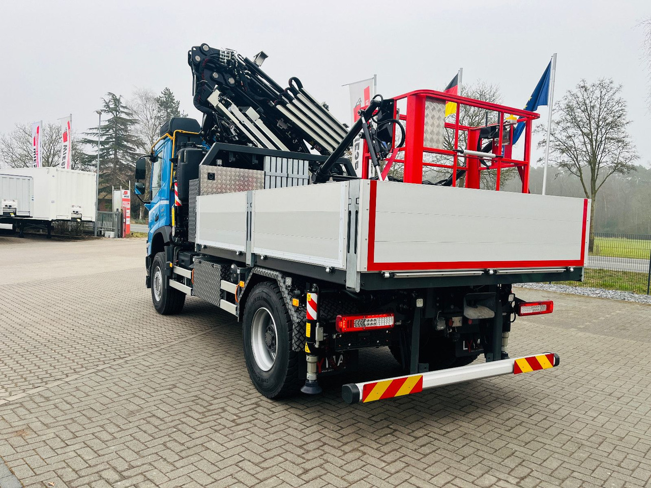 Volvo FMX 500 inkl. F345RB.2.24 & L324 +V20 & Korb - Truk flatbed, Truk derek: gambar 2 Volvo FMX 500 inkl. F345RB.2.24 & L324 +V20 & Korb - Truk flatbed, Truk derek: gambar 2
