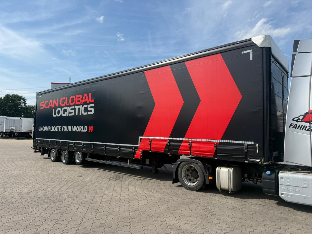 Wiese 3-Achs Gabestaplertransporter Mega LBW - Semi-trailer low bed: gambar 4 Wiese 3-Achs Gabestaplertransporter Mega LBW - Semi-trailer low bed: gambar 4