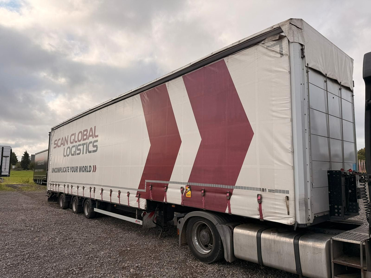 Wiese Gabelstaplertransporter Rampe Mega Lowline - Semi-trailer low bed: gambar 4 Wiese Gabelstaplertransporter Rampe Mega Lowline - Semi-trailer low bed: gambar 4