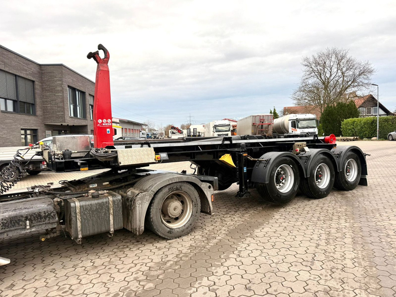 Wiese SA 3 - 36 AK 30 Abrollkipper neu lackiert - Semi-trailer pengangkut mobil: gambar 4 Wiese SA 3 - 36 AK 30 Abrollkipper neu lackiert - Semi-trailer pengangkut mobil: gambar 4