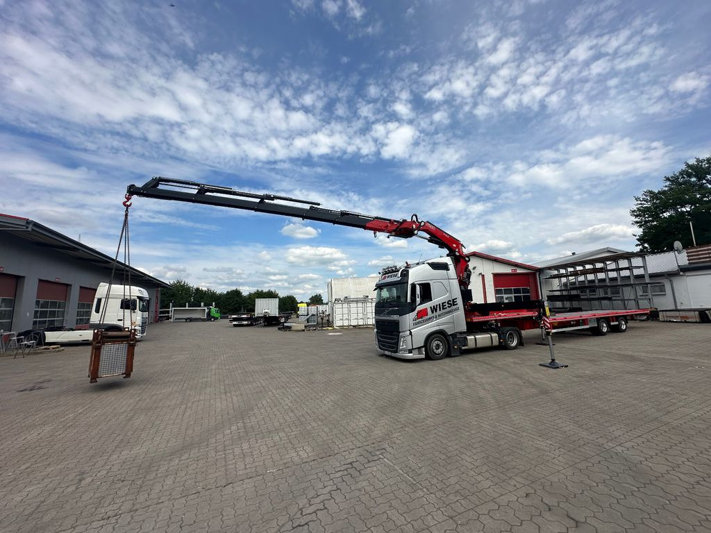 Wiese Stufensattel Tieflader mit Kran Fassi F545 - Semi-trailer low bed: gambar 1 Wiese Stufensattel Tieflader mit Kran Fassi F545 - Semi-trailer low bed: gambar 1