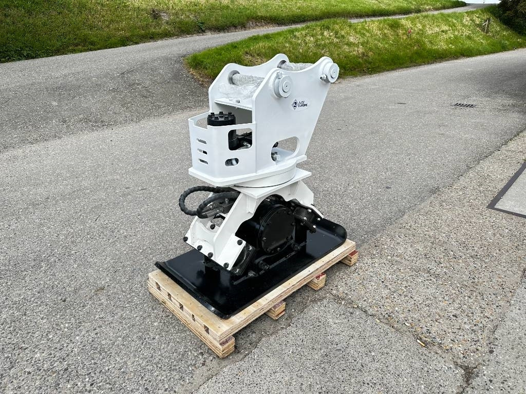 AJCE ACP5R Vibration Plate Compactor - Pelat getar: gambar 2 AJCE ACP5R Vibration Plate Compactor - Pelat getar: gambar 2