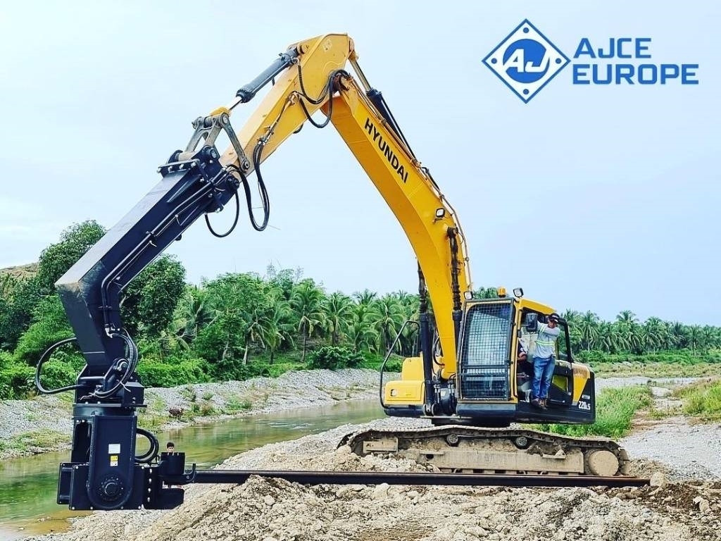 AJCE AVH30TT Tilting Sheet Pile Driver, Vibro Hammer - Sopir tumpukan: gambar 1 AJCE AVH30TT Tilting Sheet Pile Driver, Vibro Hammer - Sopir tumpukan: gambar 1