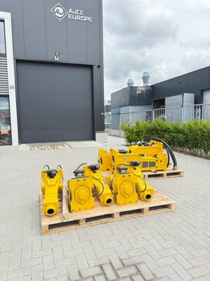 Epiroc Atlas copco SB302 - Palu hidrolik untuk Peralatan konstruksi: gambar 1 Epiroc Atlas copco SB302 - Palu hidrolik untuk Peralatan konstruksi: gambar 1