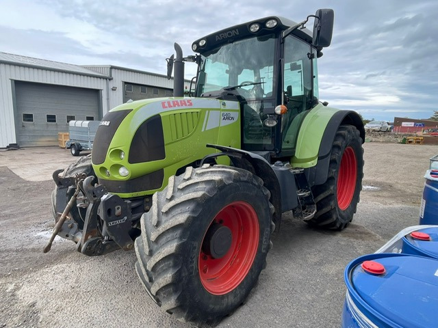 Claas Arion 640 - Traktor: gambar 1 Claas Arion 640 - Traktor: gambar 1