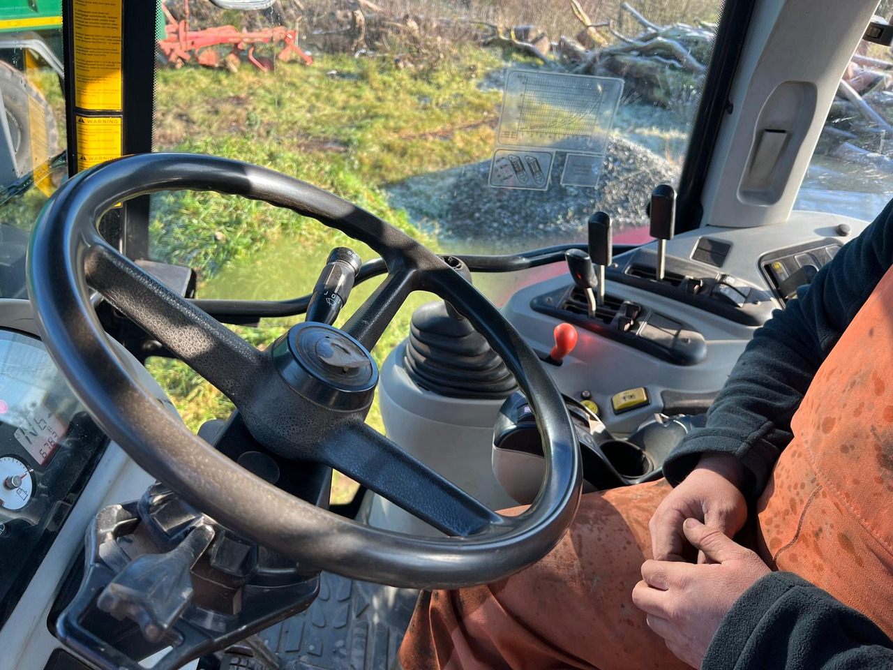 MASSEY FERGUSON 6480 DYNASHIFT - Traktor: gambar 3 MASSEY FERGUSON 6480 DYNASHIFT - Traktor: gambar 3