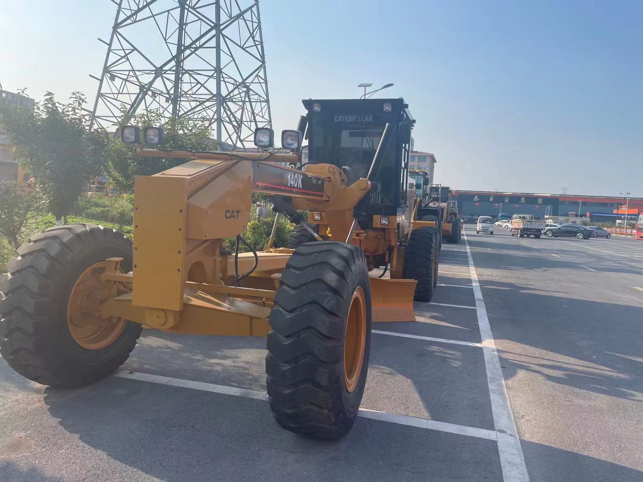 CATERPILLAR 140K - Grader: gambar 2 CATERPILLAR 140K - Grader: gambar 2