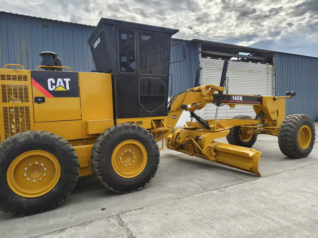 CATERPILLAR 140K - Grader: gambar 4 CATERPILLAR 140K - Grader: gambar 4