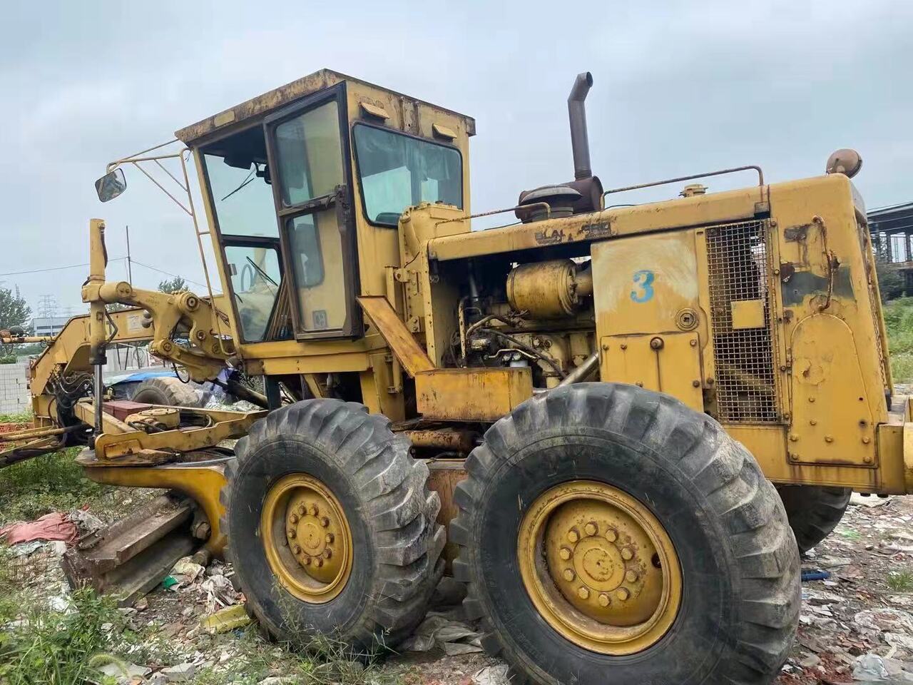 CATERPILLAR 14G - Grader: gambar 3 CATERPILLAR 14G - Grader: gambar 3