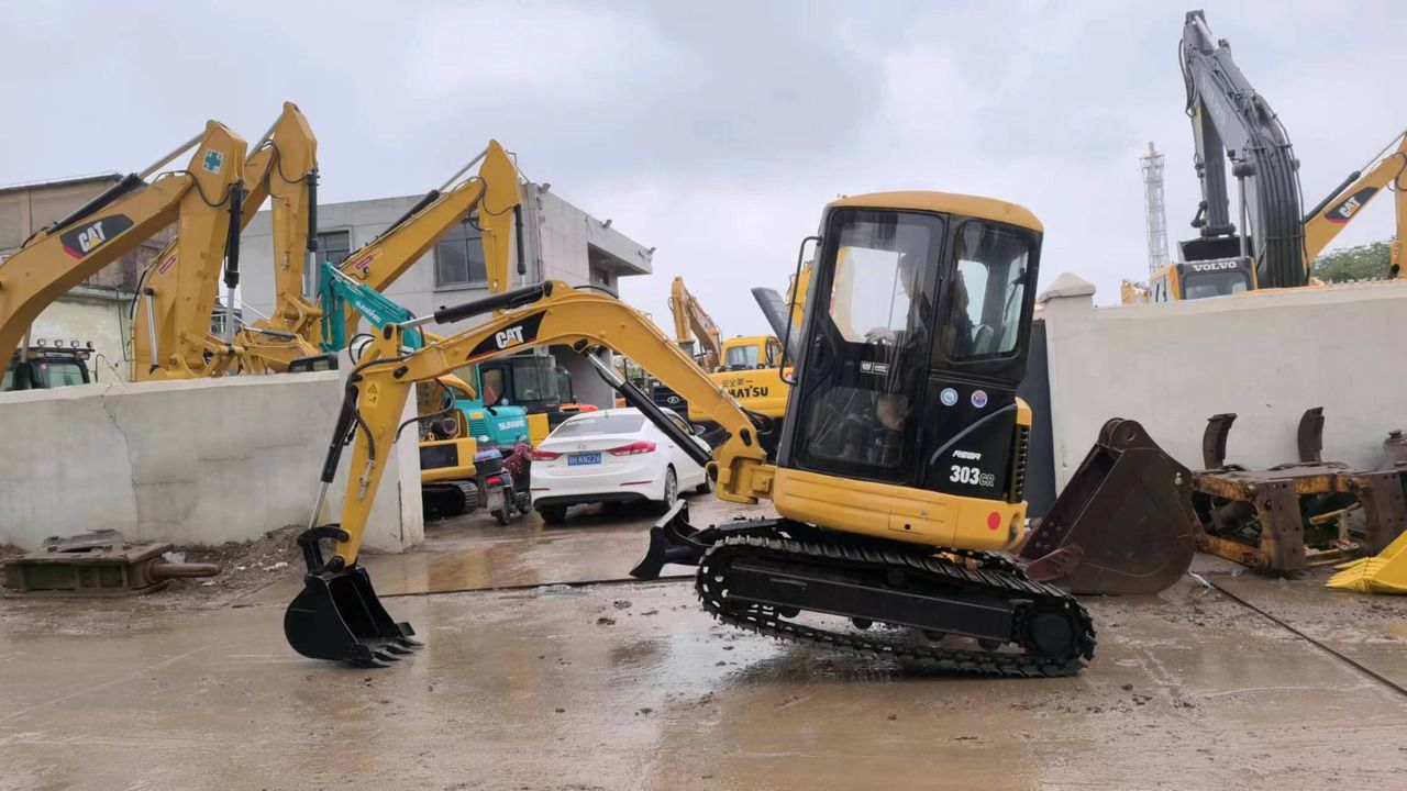 CATERPILLAR 303CR - Ekskavator: gambar 4 CATERPILLAR 303CR - Ekskavator: gambar 4
