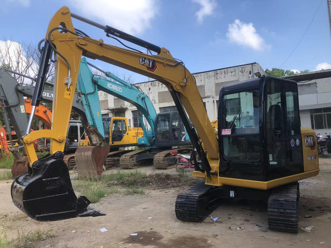 CATERPILLAR 305.5E - Ekskavator mini: gambar 2 CATERPILLAR 305.5E - Ekskavator mini: gambar 2