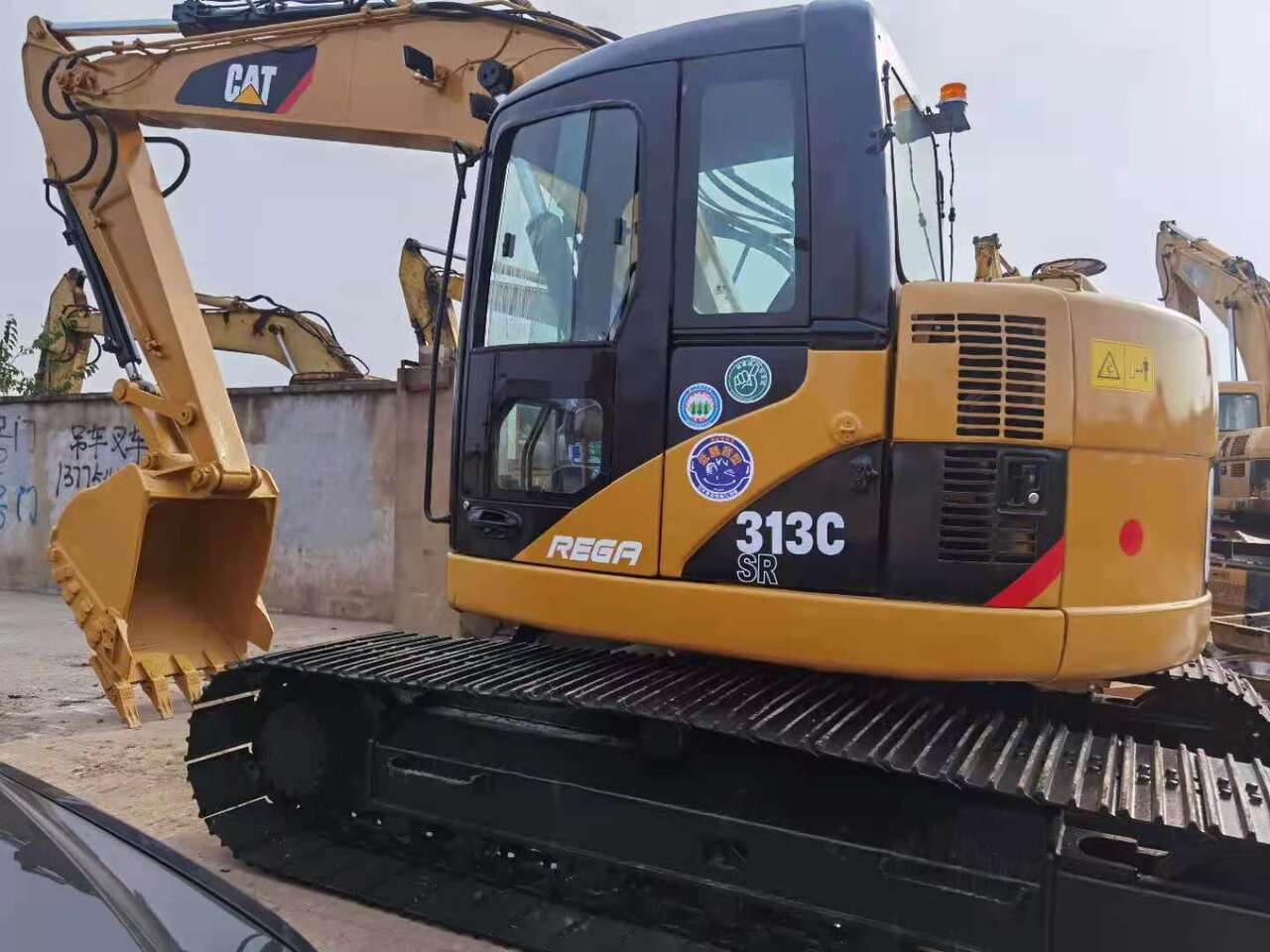 CATERPILLAR 313C - Ekskavator perayap: gambar 1 CATERPILLAR 313C - Ekskavator perayap: gambar 1