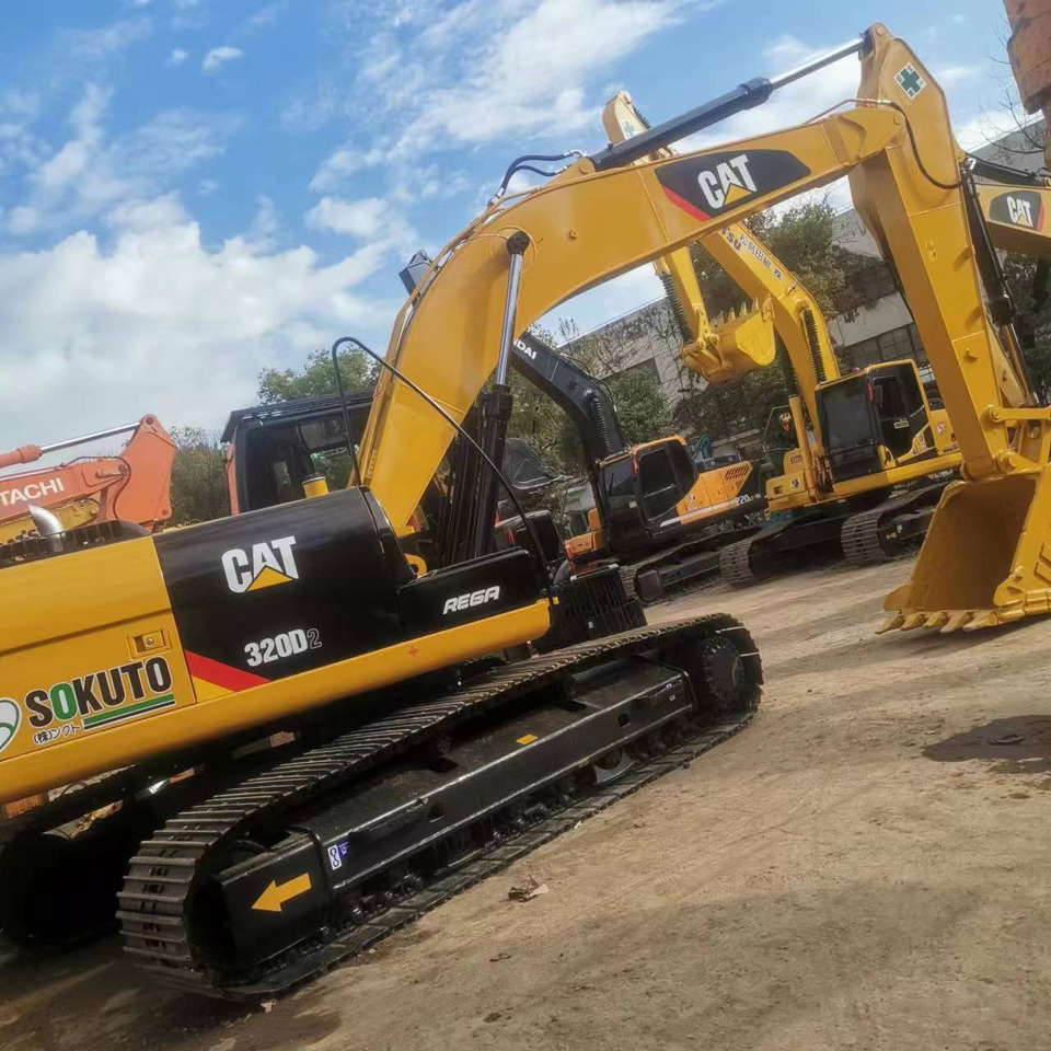 CATERPILLAR 320D2 - Ekskavator perayap: gambar 3 CATERPILLAR 320D2 - Ekskavator perayap: gambar 3