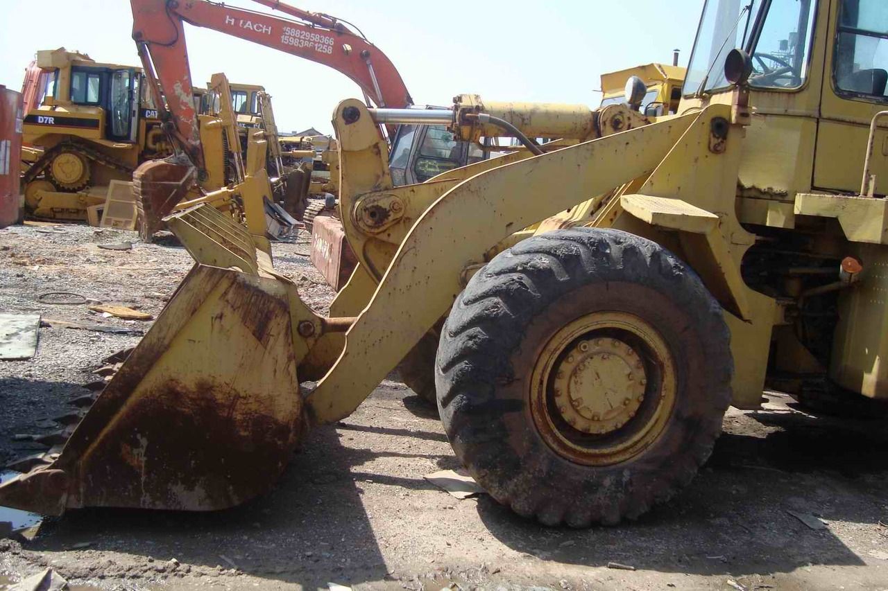 CATERPILLAR 950B - Wheel loader: gambar 3 CATERPILLAR 950B - Wheel loader: gambar 3