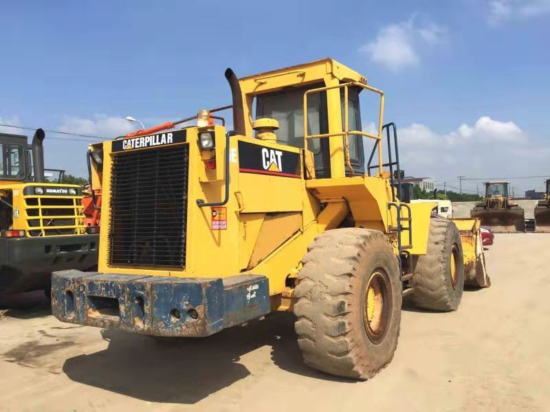 CATERPILLAR 966E - Wheel loader: gambar 1 CATERPILLAR 966E - Wheel loader: gambar 1
