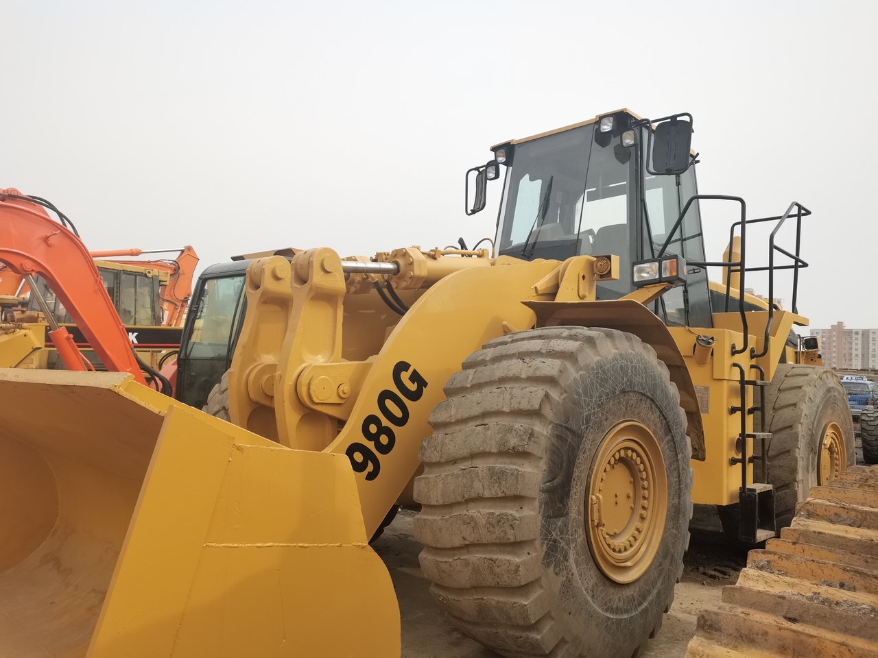 CATERPILLAR 980G - Wheel loader: gambar 2 CATERPILLAR 980G - Wheel loader: gambar 2