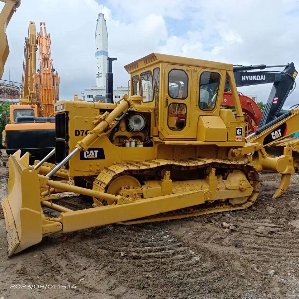 CATERPILLAR D7G - Bulldozer: gambar 3 CATERPILLAR D7G - Bulldozer: gambar 3