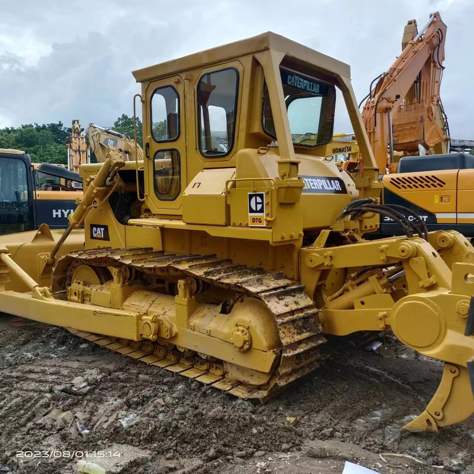 CATERPILLAR D7G - Bulldozer: gambar 5 CATERPILLAR D7G - Bulldozer: gambar 5