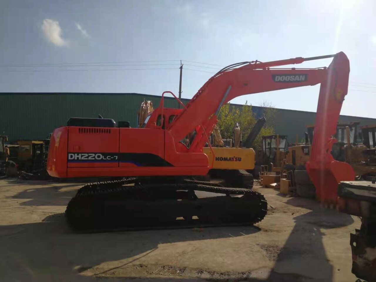 DOOSAN DH220LC - Ekskavator perayap: gambar 2 DOOSAN DH220LC - Ekskavator perayap: gambar 2