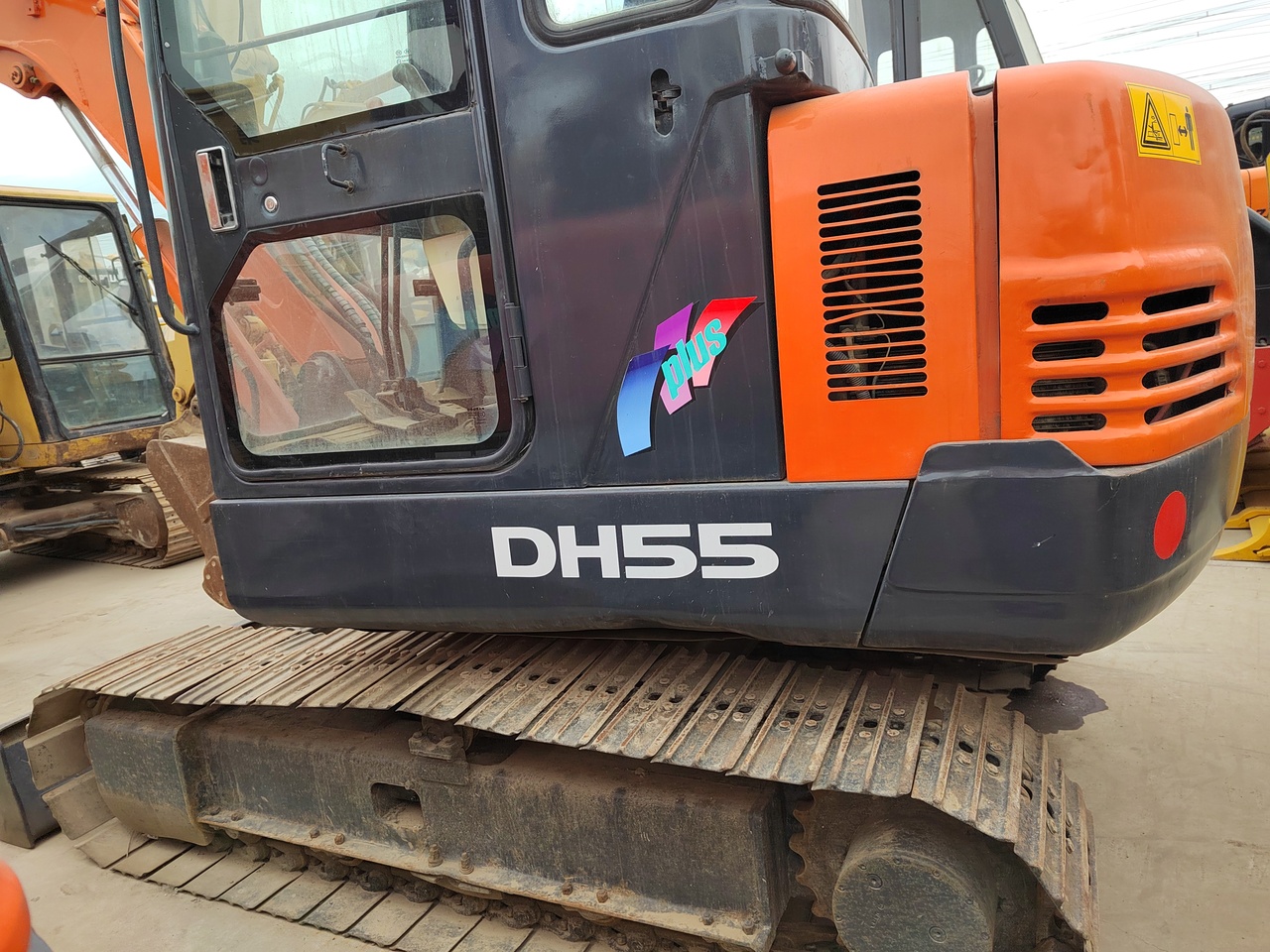 DOOSAN DH55 - Ekskavator mini: gambar 3 DOOSAN DH55 - Ekskavator mini: gambar 3