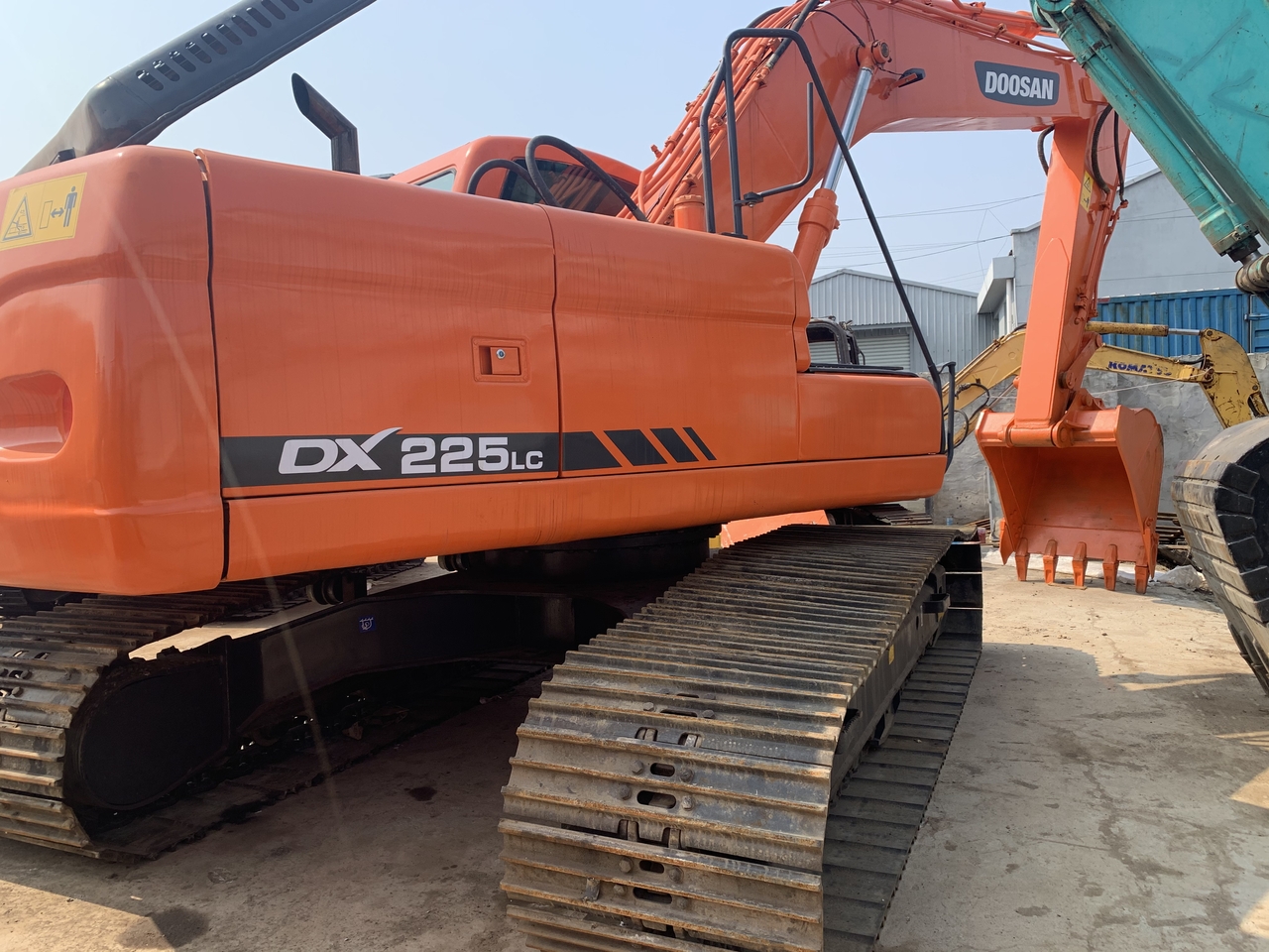 DOOSAN DX225LC - Ekskavator perayap: gambar 2 DOOSAN DX225LC - Ekskavator perayap: gambar 2
