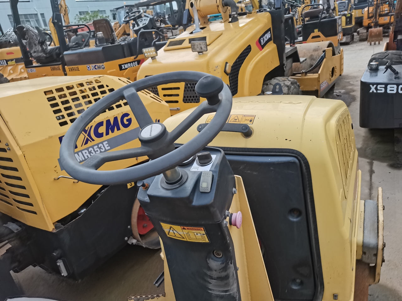 DYNAPAC CC300C - Roller: gambar 3 DYNAPAC CC300C - Roller: gambar 3