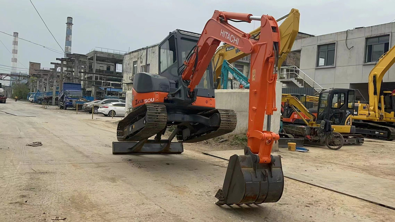HITACHI ZX50U-2 - Ekskavator mini: gambar 1 HITACHI ZX50U-2 - Ekskavator mini: gambar 1