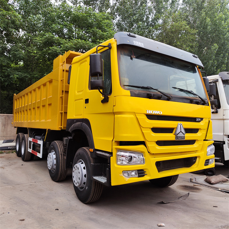 Truk jungkit HOWO Howo 8x4 371hp: gambar 6