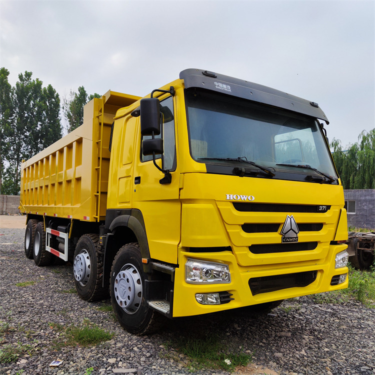 HOWO Howo 8x4 371hp - Truk jungkit: gambar 3 HOWO Howo 8x4 371hp - Truk jungkit: gambar 3