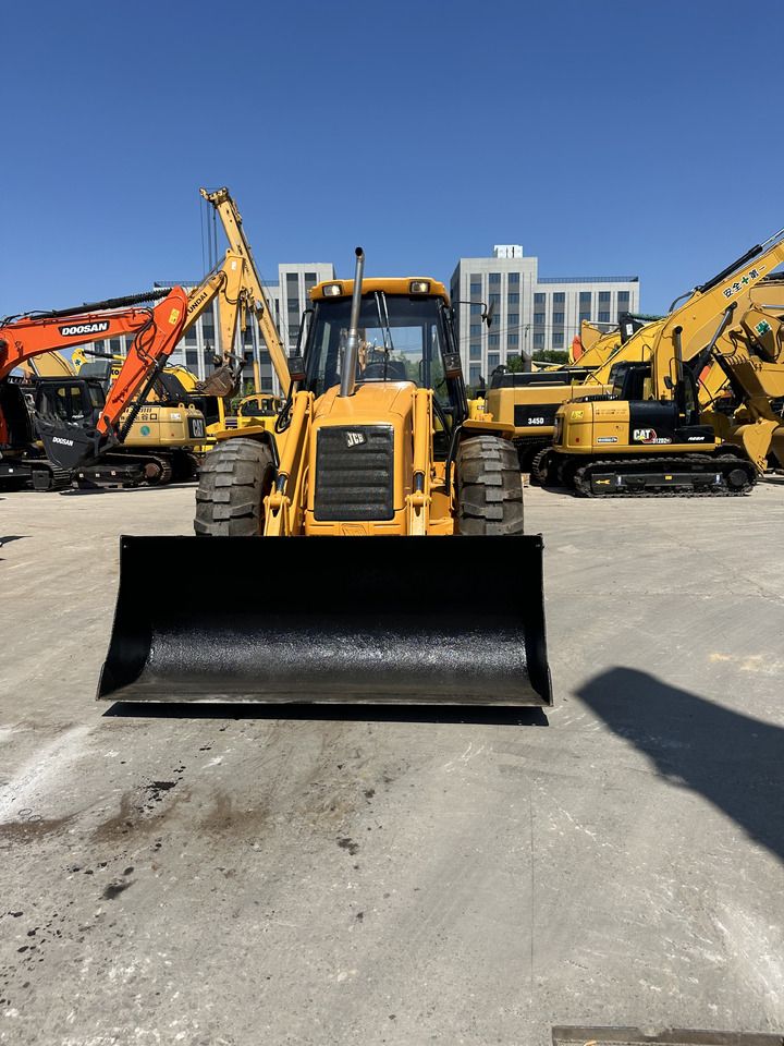 JCB 4CX - Backhoe loader: gambar 4 JCB 4CX - Backhoe loader: gambar 4
