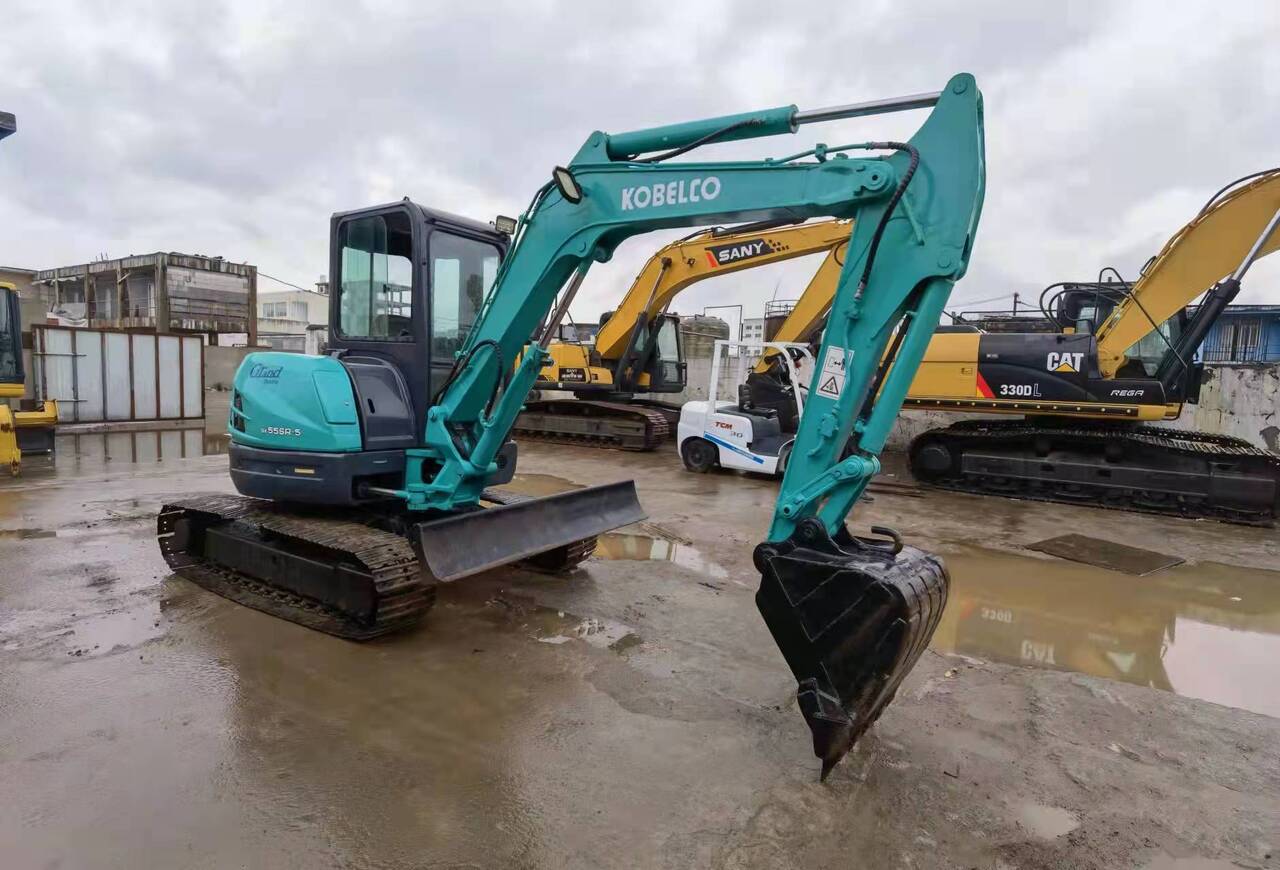 KOBELCO 55 - Ekskavator mini: gambar 4 KOBELCO 55 - Ekskavator mini: gambar 4