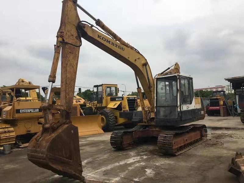 KOMATSU PC120-5 - Ekskavator perayap: gambar 2 KOMATSU PC120-5 - Ekskavator perayap: gambar 2