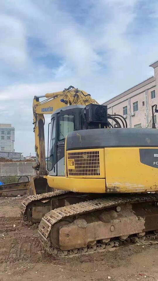 KOMATSU PC228US - Ekskavator perayap: gambar 1 KOMATSU PC228US - Ekskavator perayap: gambar 1