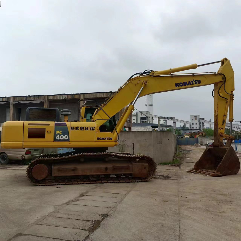 KOMATSU PC400-8 - Ekskavator perayap: gambar 1 KOMATSU PC400-8 - Ekskavator perayap: gambar 1