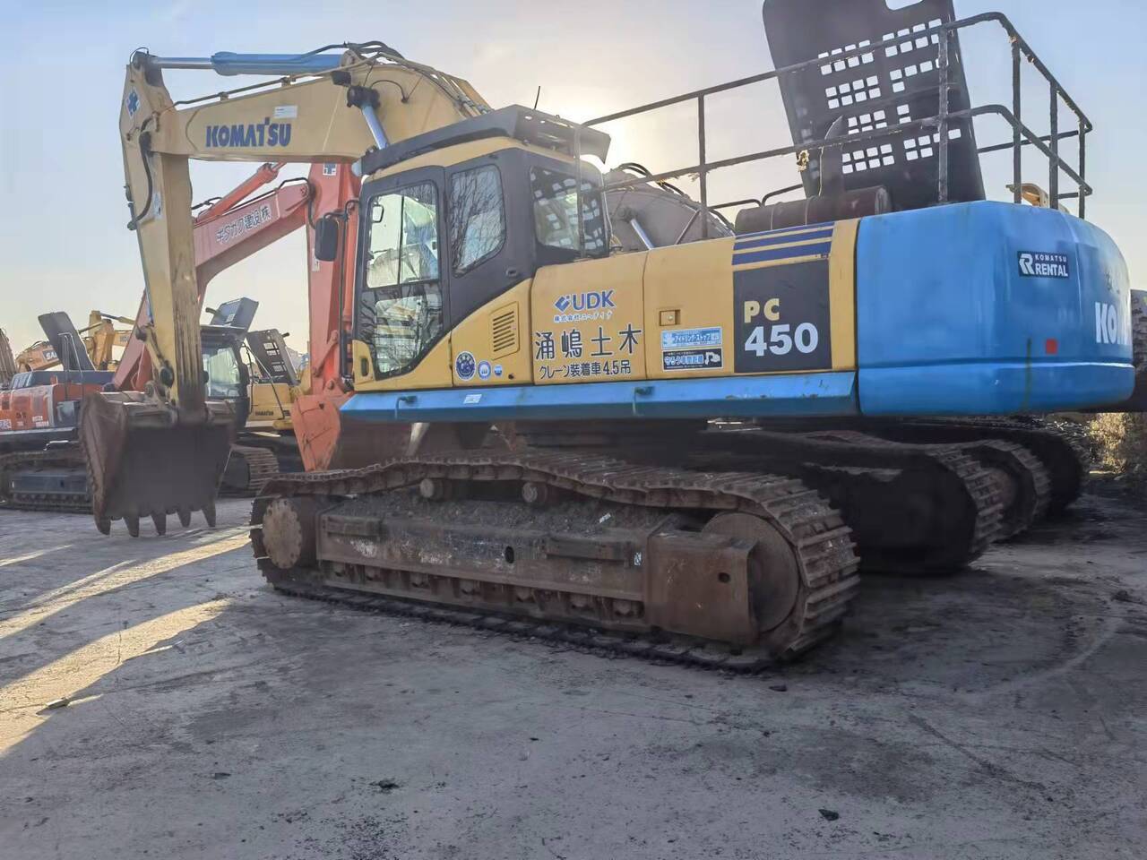 KOMATSU PC450-7-excavator - Ekskavator perayap: gambar 1 KOMATSU PC450-7-excavator - Ekskavator perayap: gambar 1