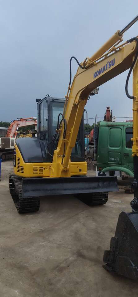 KOMATSU PC55 - Ekskavator mini: gambar 5 KOMATSU PC55 - Ekskavator mini: gambar 5
