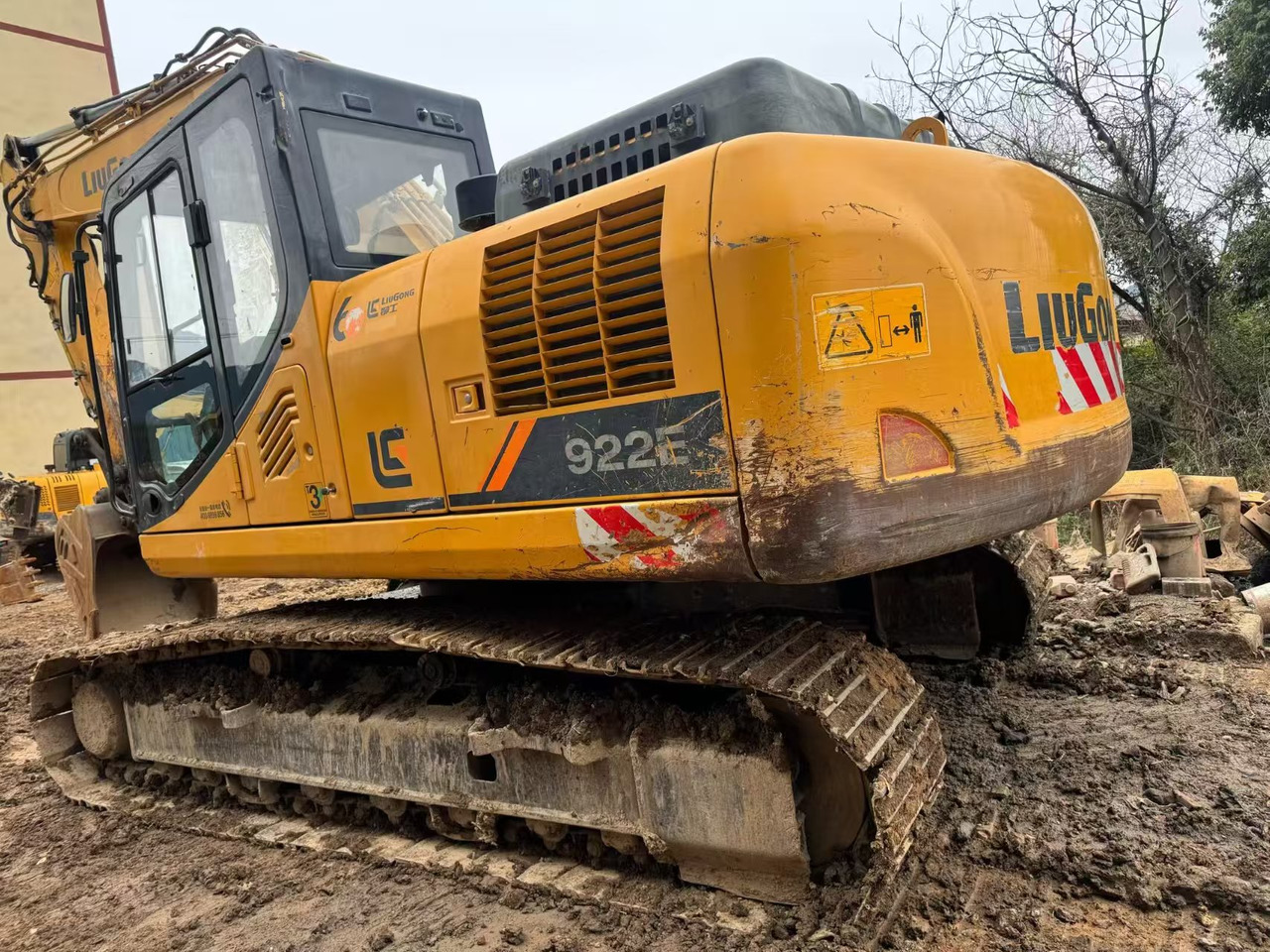 LIUGONG CLG922E - Ekskavator perayap: gambar 2 LIUGONG CLG922E - Ekskavator perayap: gambar 2
