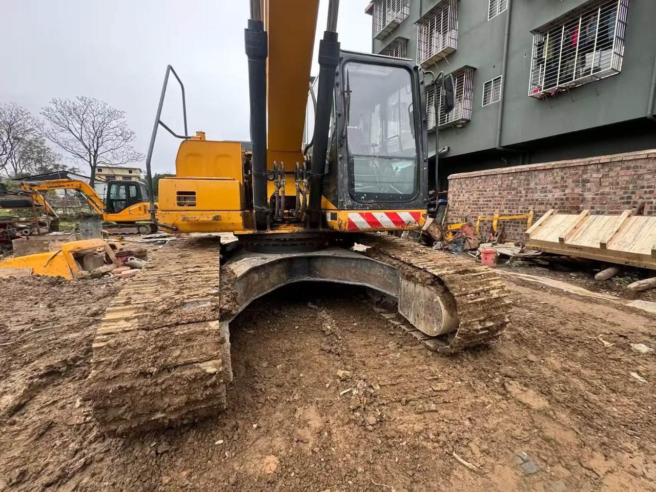 LIUGONG CLG922E - Ekskavator perayap: gambar 3 LIUGONG CLG922E - Ekskavator perayap: gambar 3